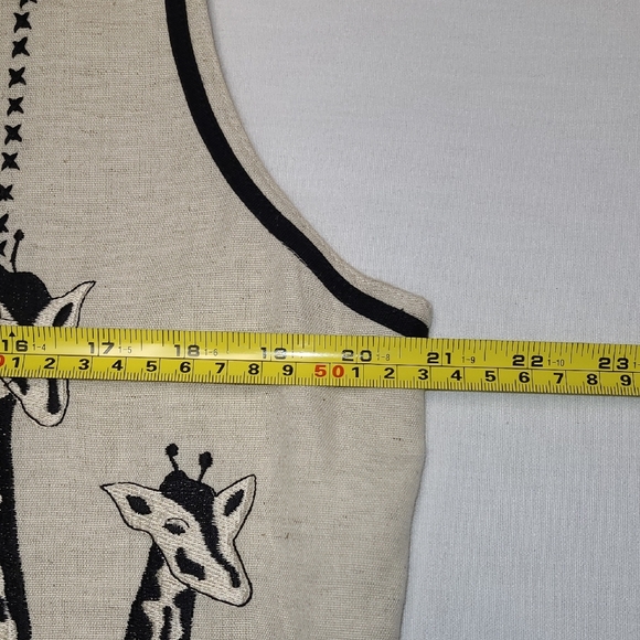 New directions unique Cream and black Giraffe Embroidered Vest - Picture 8 of 9